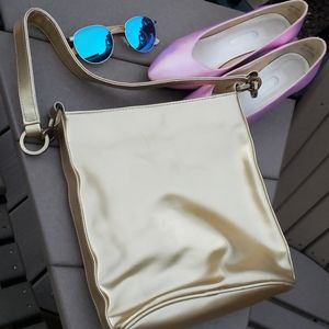 Vintage metallic pleather purse🍹